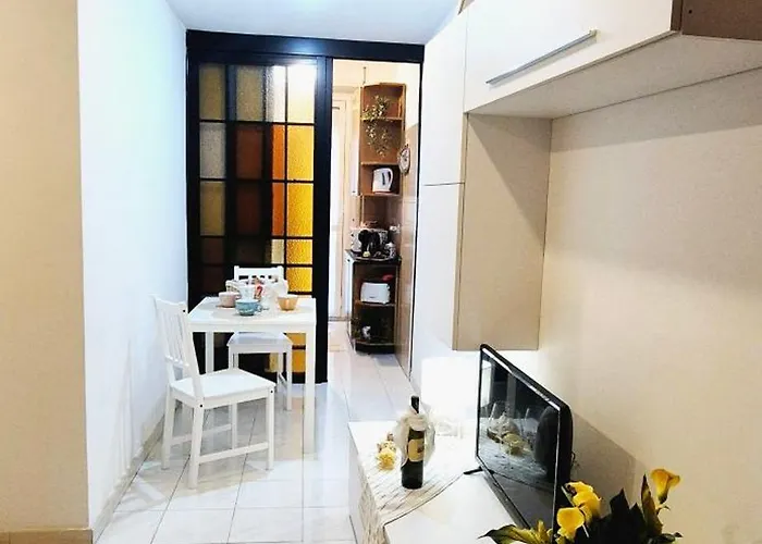 A Casa Di Chi, Family, Near Metro Апартаменты Рим